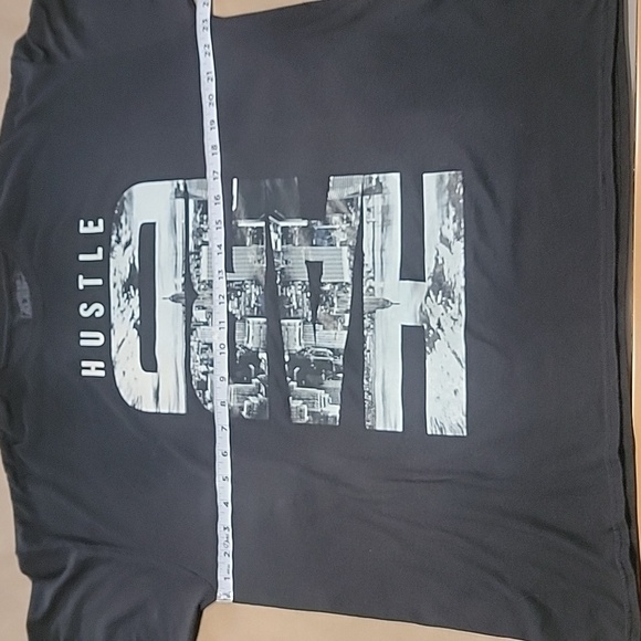 Spoiler Alert Size L Black "Hustle Hard" NYC Skyline Graphic Long Sleeve T Shirt - Picture 4 of 8
